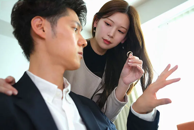 Người vợ đi đi giã ngoại, ông xã ở nhà bị nhỏ em bà xã gạ quan hệ không trượt phát nào